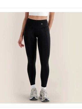 Skinnify  Leggings with built-in resistance bands and side pockets